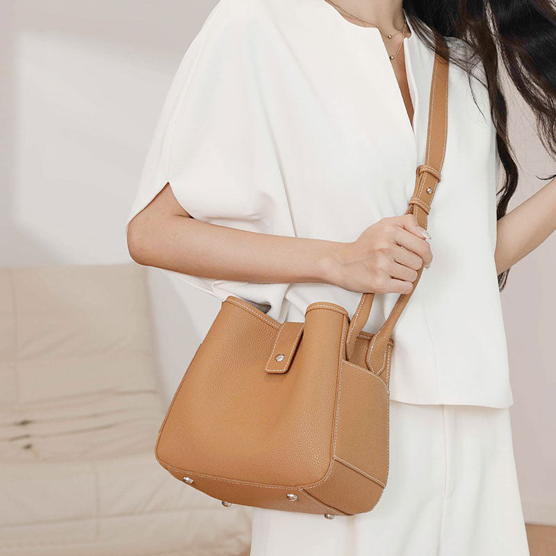 Large Capacity Soft Leather Bucket Bag Totes Top Grain Leather Vegetable Basket Bag For Commuter