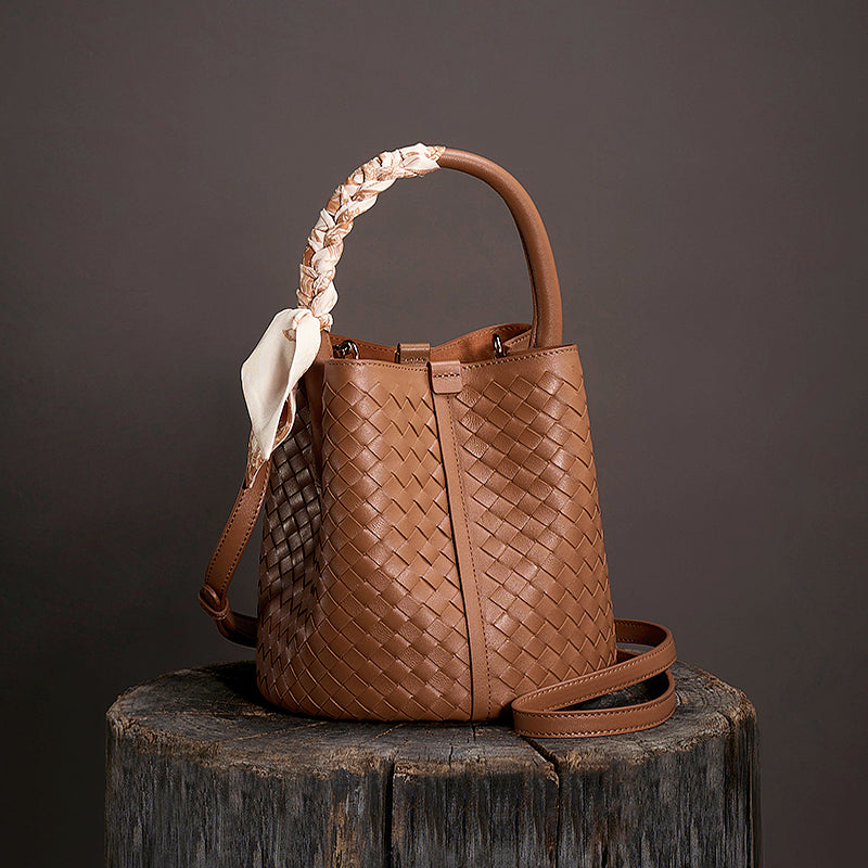 Woven Lambskin Bucket Bag - 2025 New Fashion Large Capacity Leather Handbag