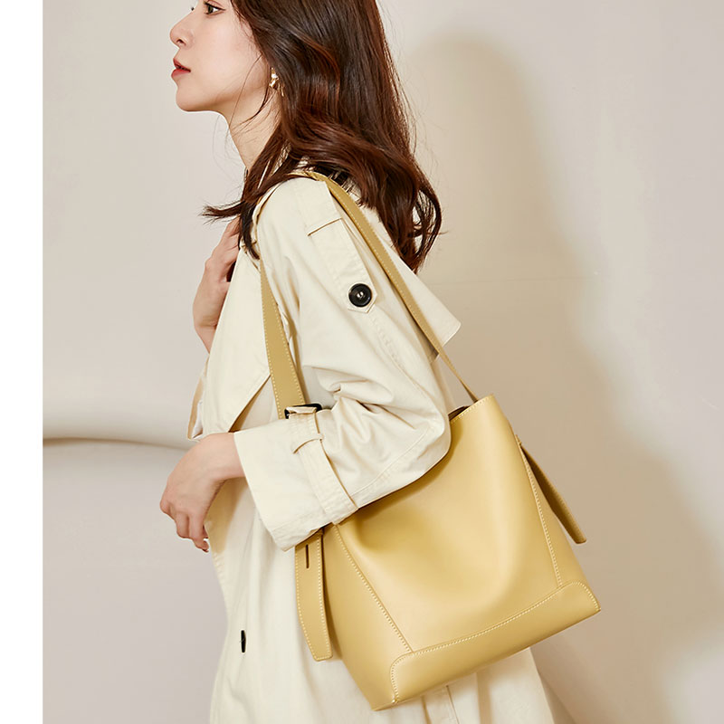 Large Capacity Leather Tote Bag For Woman Korean Version