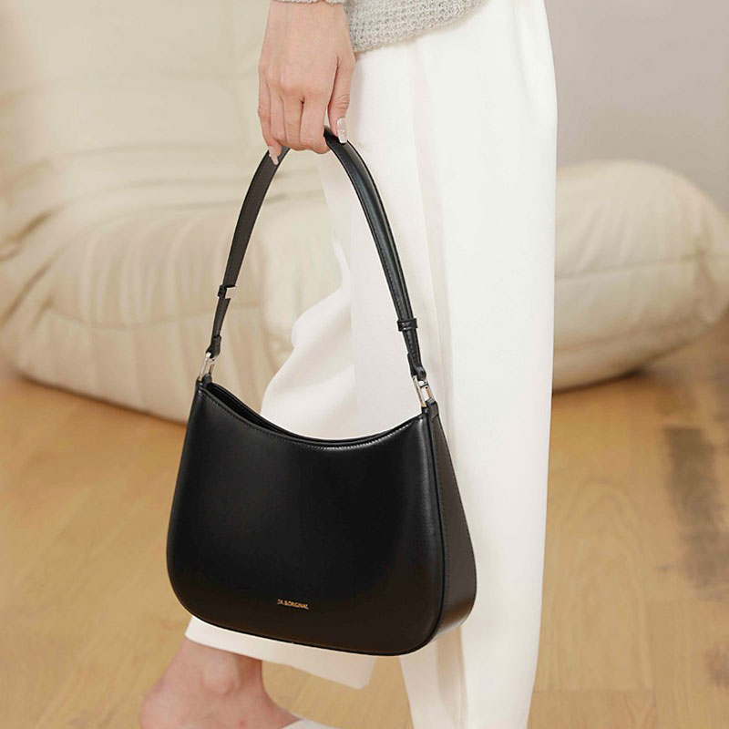 Baguette Bag Leather Fashion Shoulder Bag With Senior Sense